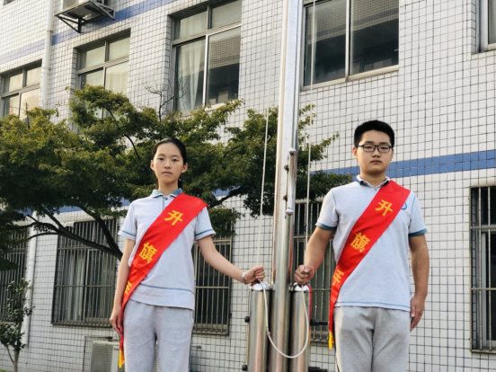 第5周升旗仪式 (5)