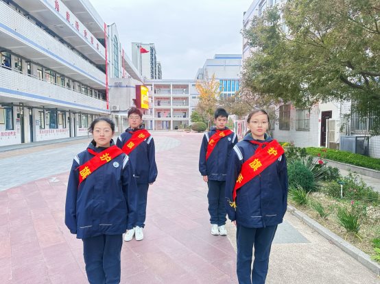 5b81d16980e52f529b6afd12627ce64