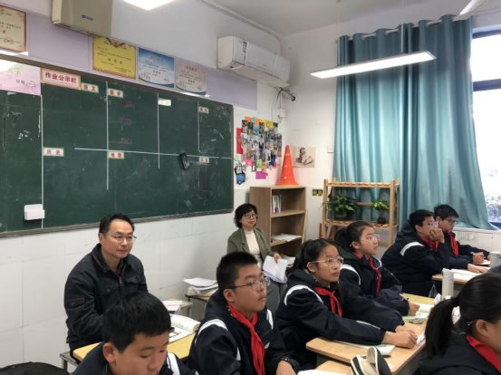 b895e69a34a229761a65e02bf8dd09bc