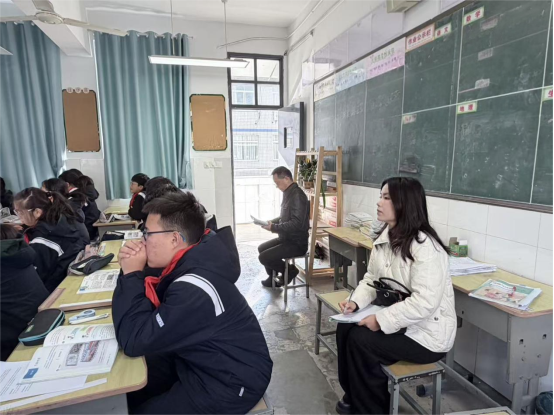 18c5810e8a22a0cf3bd1bfb4ca91825f