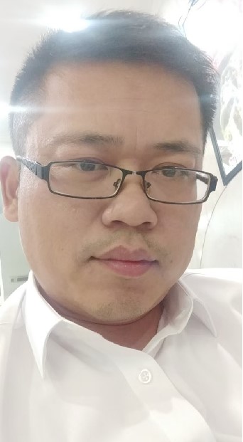 王强照片.jpg