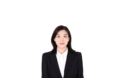 施珊珊个人照.jpg