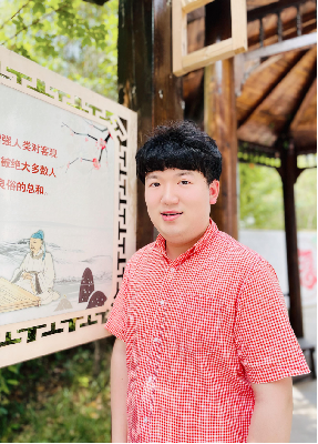 赵旭阳照片.png