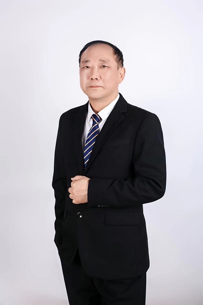 邵吉富照片.jpg
