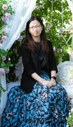 王蜜照片.png