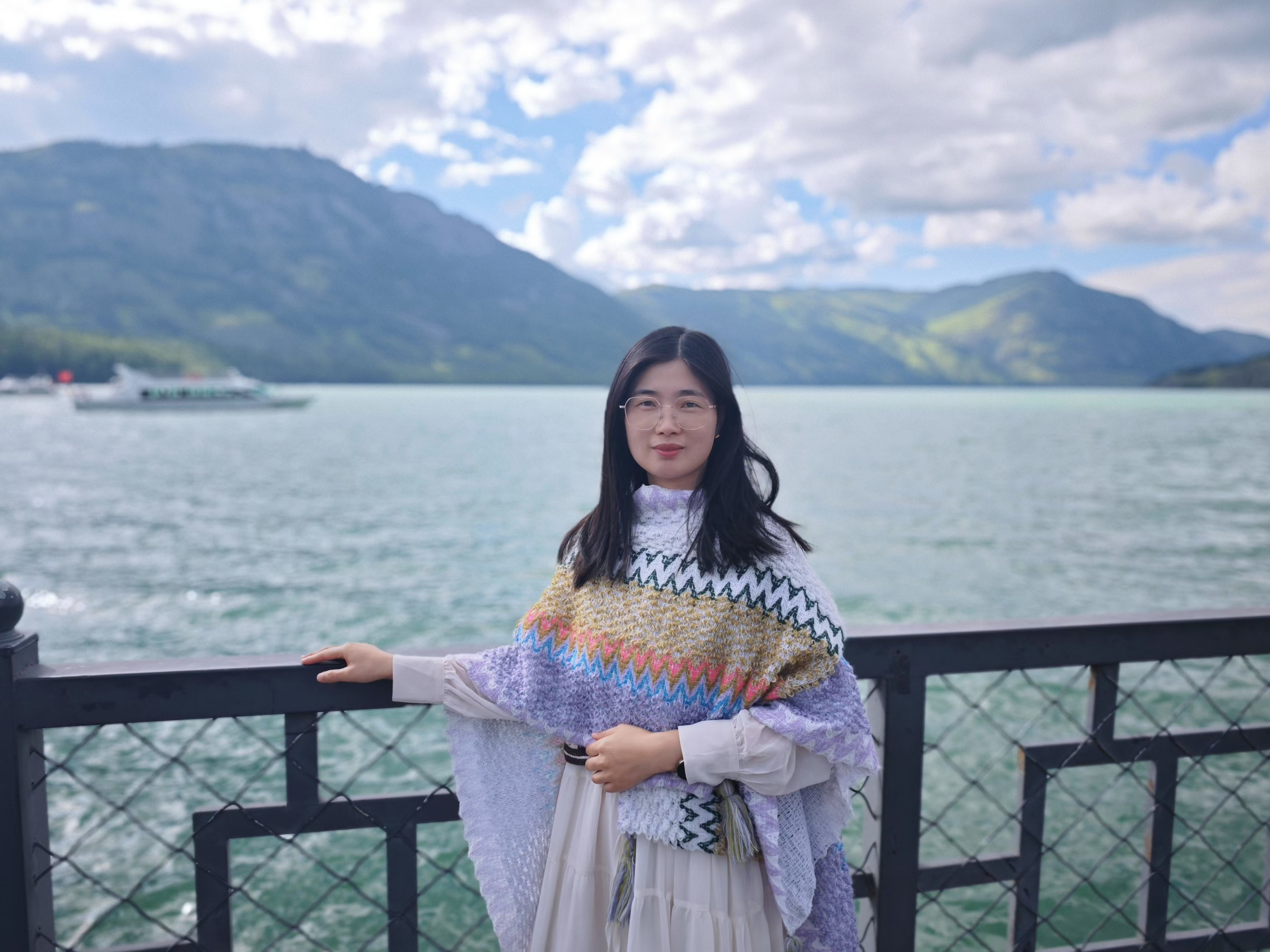 陈静-个人照片.jpg